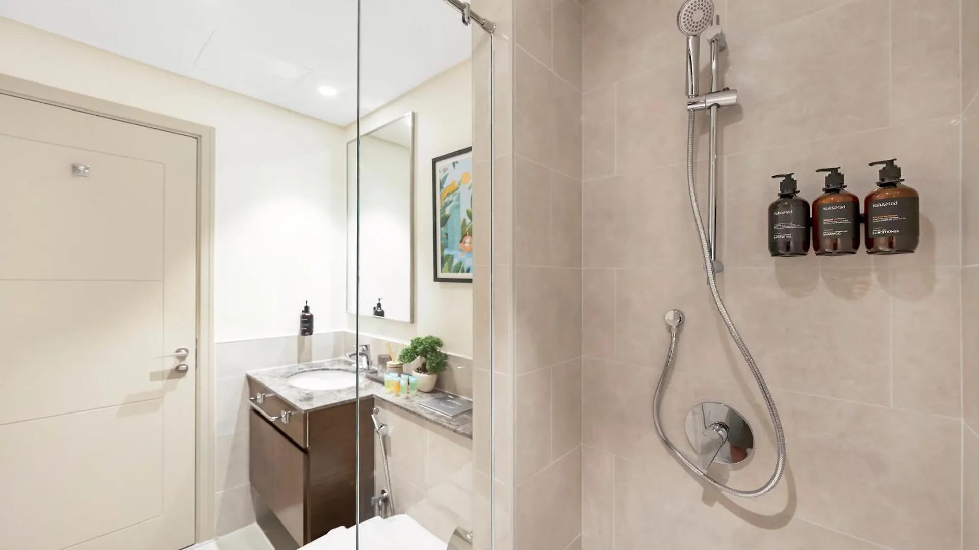 Appartamento Brand New Downtown Unit! Bvlgari World Island View Dubai Emirati Arabi Uniti