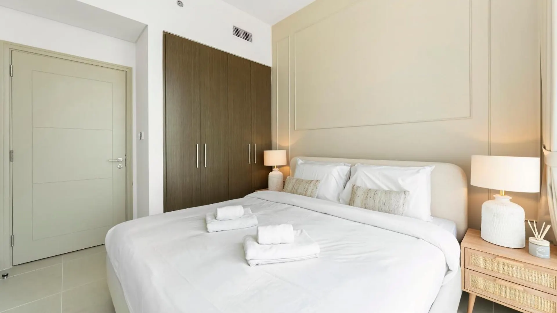 Appartamento Brand New Downtown Unit! Bvlgari World Island View Dubai